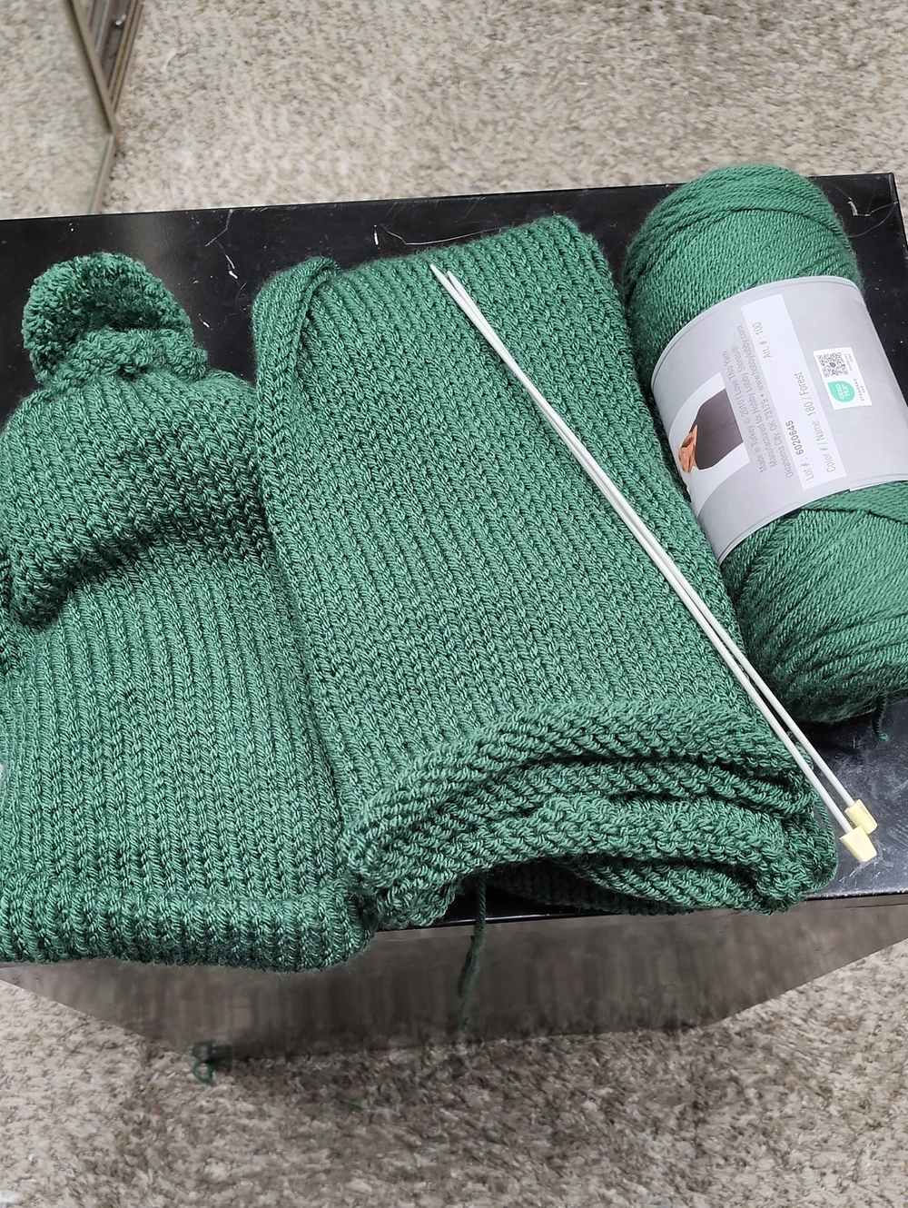 Women Festive Hand Knit Green&Stripes Set Includes Hat And Scarf Both